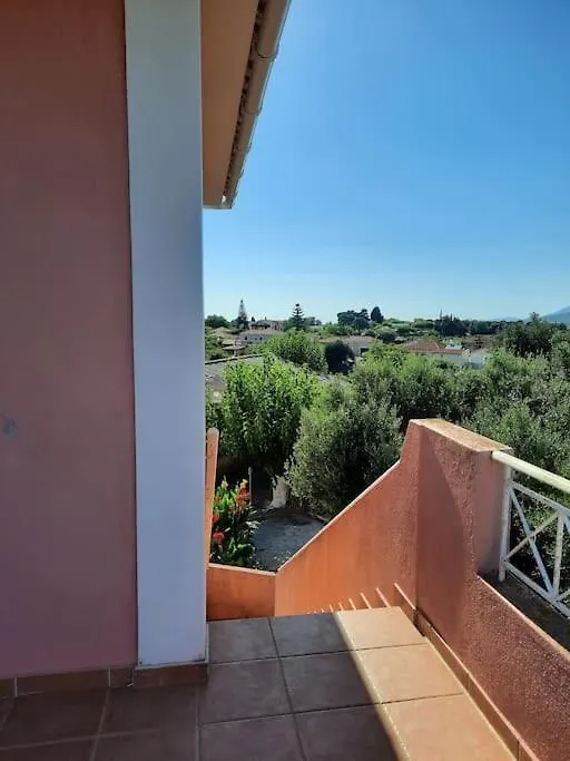 Le Bellevue Apartment Mavrata